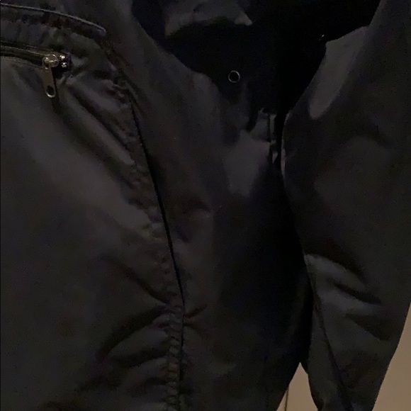 Navy blue Gymnastics windbreaker, front pockets - Picture 5 of 9